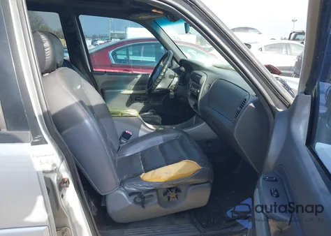 2002 Ford Explorer Sport Trac z USA, uszkodzony, nr VIN 1FMZU77E12UB79923